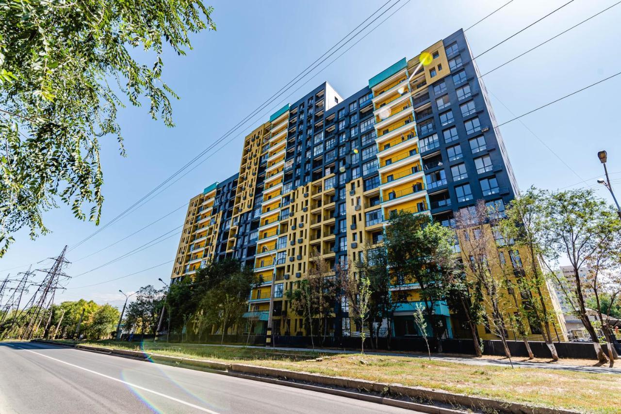 Heaven 10 Apartment Almaty Bagian luar foto
