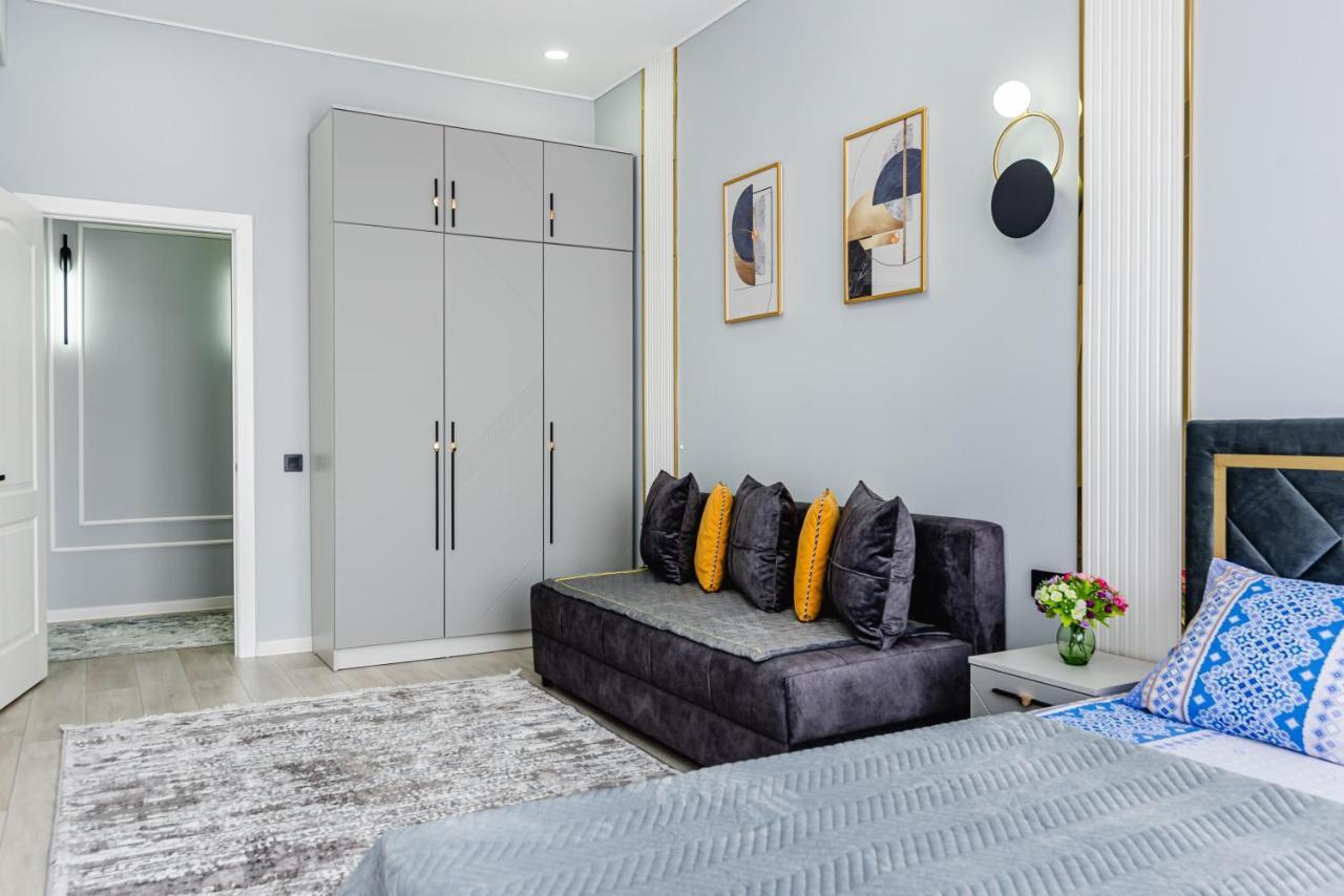 Heaven 10 Apartment Almaty Bagian luar foto